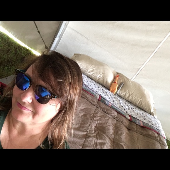 Meet your Posher, Hope - Picture 1 of 1